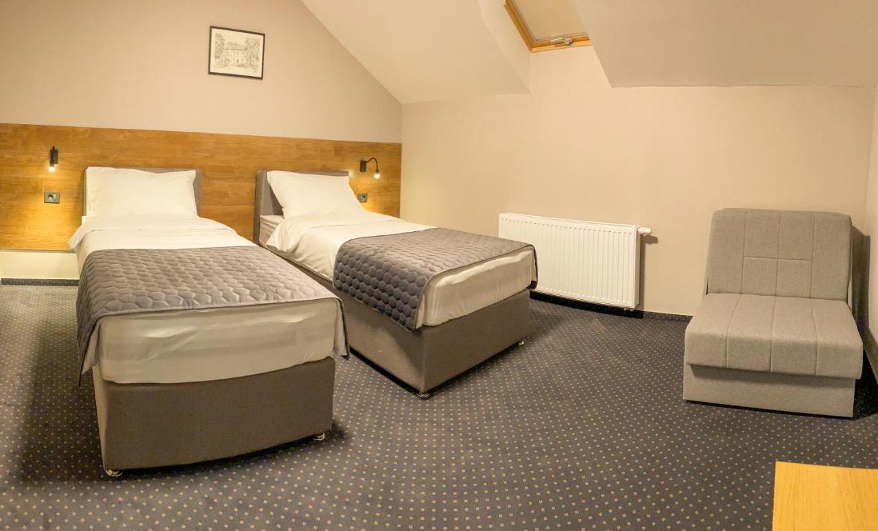 Industrial Belisce Bed & Breakfast Екстериор снимка
